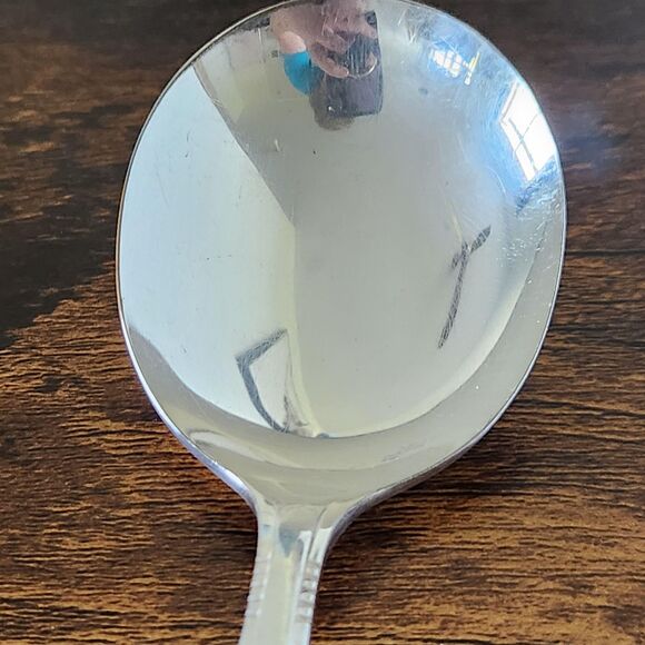 Oneida ELAINE Round Soup Spoon Set 4 Flatware Silverware Plate Cutlery Vintage - Picture 4 of 6